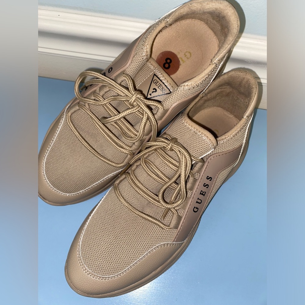Guess sneakers (brand new)